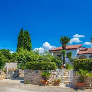 Galli Apartment
